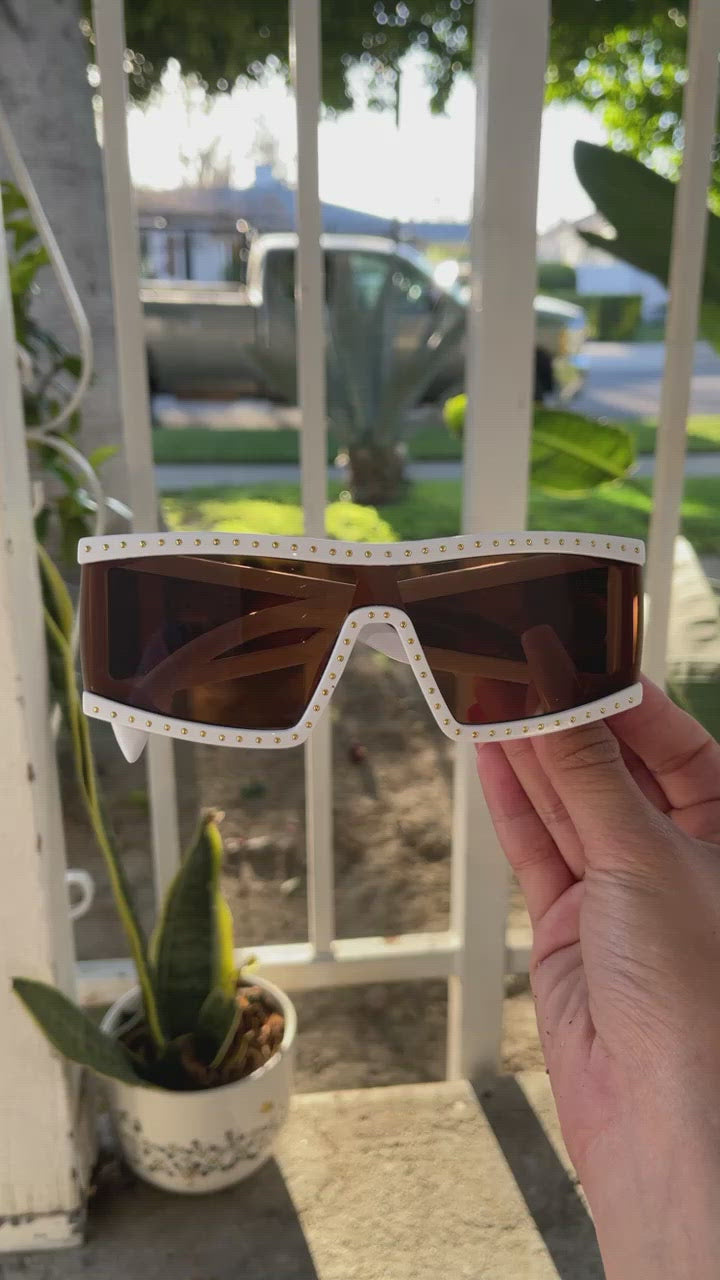 DOJA SUNNIES