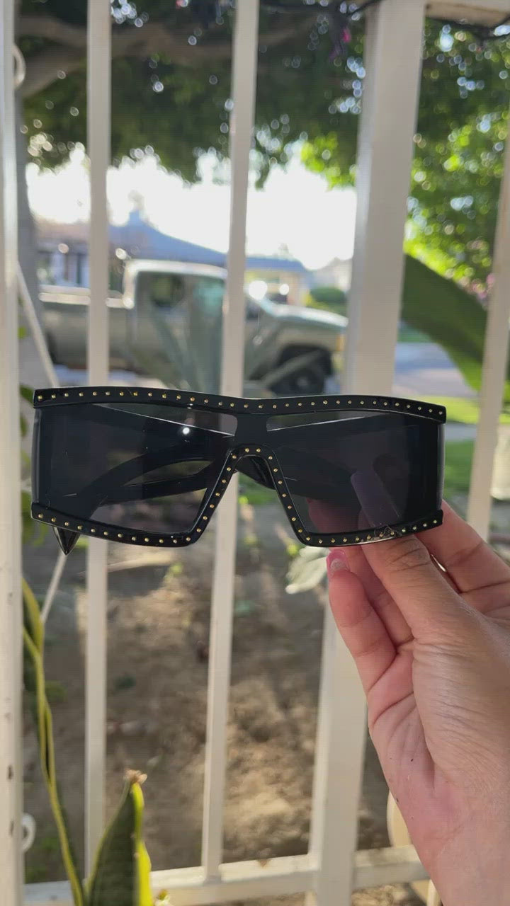 DOJA SUNNIES